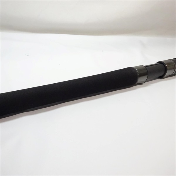 ２２アウトレイジＣ８２－４